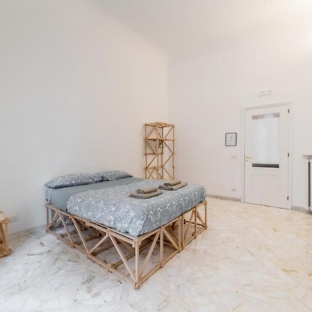 Macchia Mediterranea Guest House Бари Экстерьер фото